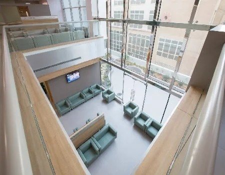 Aster Hospital Mankhool Lobby